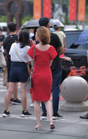 高冷的性感少妇-14P