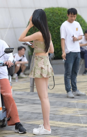 可爱和性感并存/231020-2-58 13P