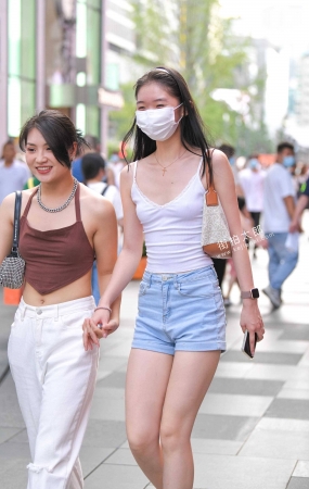 高挑吊带小姐姐 21-07-27-75P