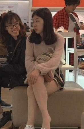 偶遇优美瑜伽美女