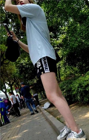 4K青春短裤美腿MM