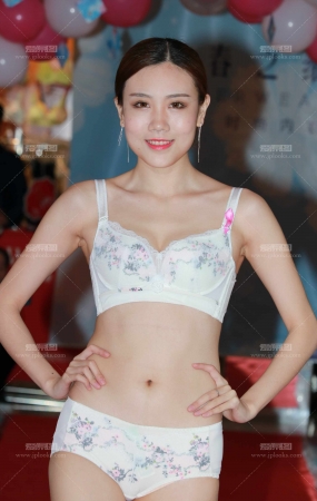 某商场内衣泳衣秀打包合集