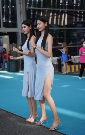 看的很清楚啊