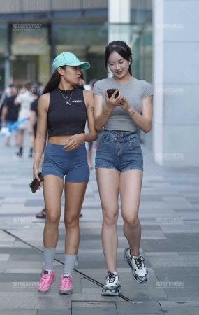健身女孩