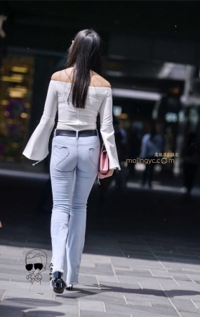 魔鬼身材显美臀{2017-4-30-11-P}