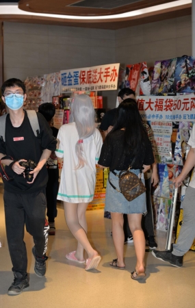 美腿短裙