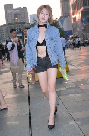 黑色踩脚袜少妇-11P