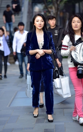 甜美的气质套装小贵妇-14P
