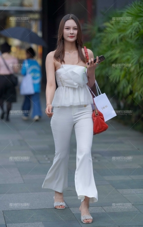 时髦的女人