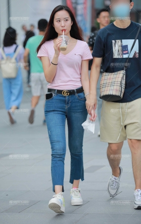 紧牛女友