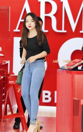 极品美女极品美臀