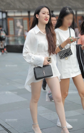 这腿也太美了吧