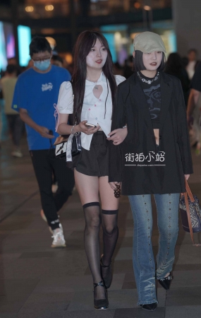 夜拍半高嘿丝美姐