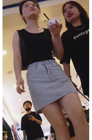 黑衣妹子