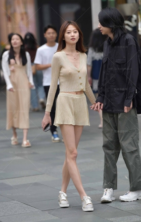 你的心也像嘴唇一样软吗，240131-5-28 15P