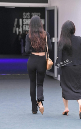 紧身黑裤 21-10-28-89P