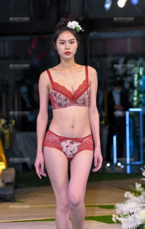 三八女神秀