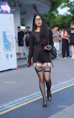 黑丝吊带
