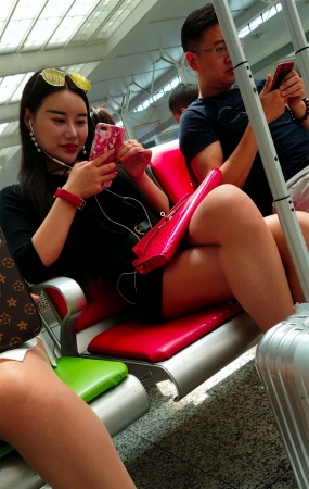 超性感美腿黑色连衣裙女神