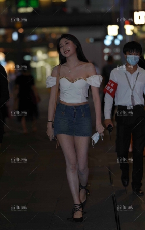 牛仔裙