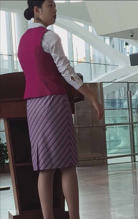 4k 南航贵宾室实习空乘肉丝美腿2 5min 6P
