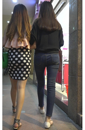 牛仔妹子