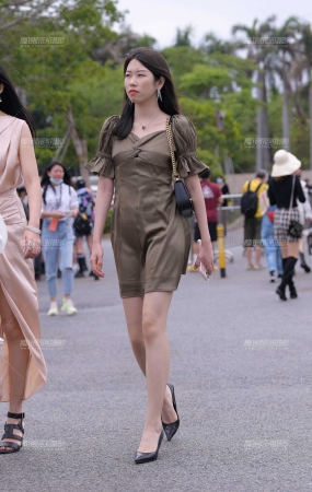 美腿高跟小姐姐~