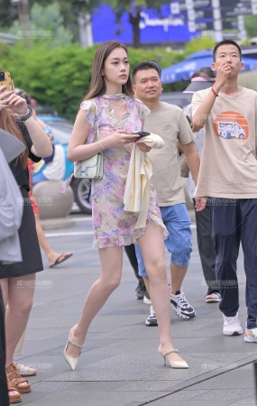 长腿高跟小美人儿