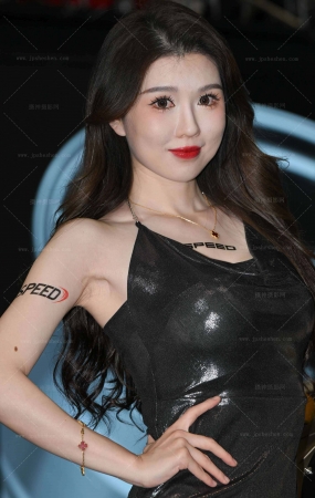 25228-33=63√油丝美腿美女 12P