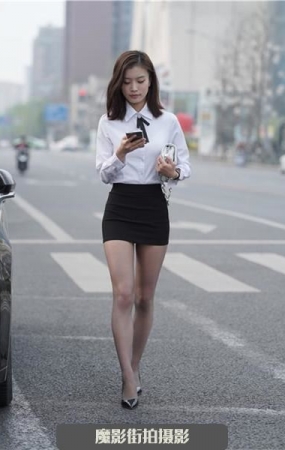MP889 街拍图片丝袜有点瑕疵的职业女性(4K无水印视频)