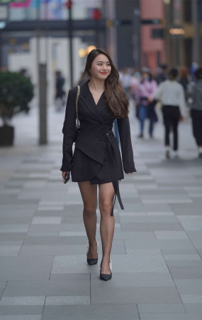 甜美西装裙
