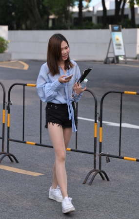 运动鞋丝袜美女