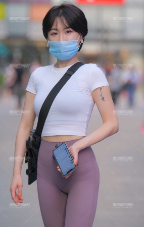 紧身瑜伽美女