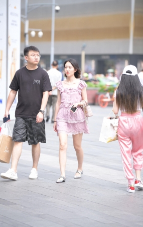 靓丽肉嘟嘟的女友