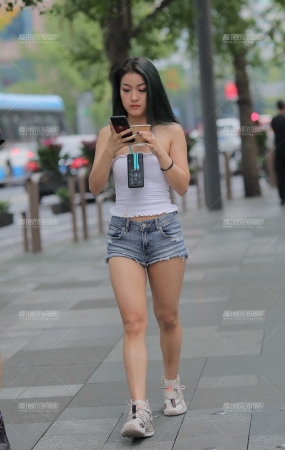 小热裤