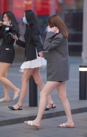 闺蜜逛街