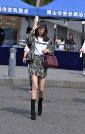 短靴美女