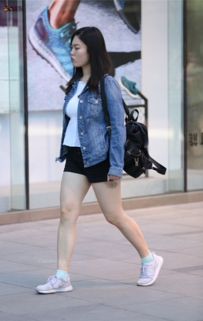 美腿短裤-11P