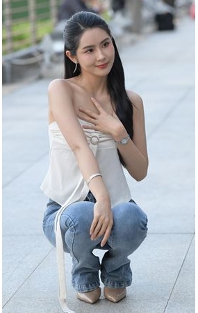 蓝牛美女(89P)