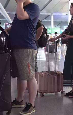 长裙淑女