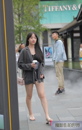可爱美眉3A888[550M]