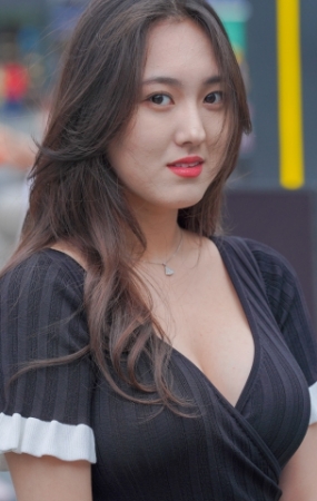 很有韵味的女孩儿