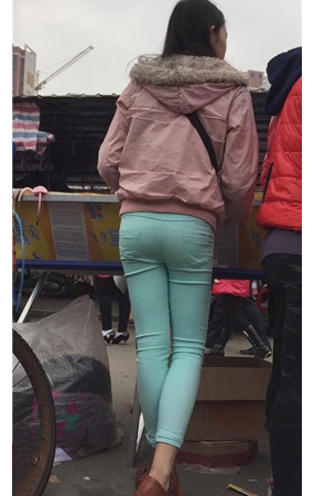 紧身妹子