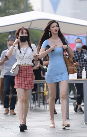 她，我是真心喜欢，满分的身材