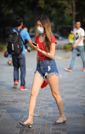 热裤美腿