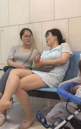 肉丝袜高跟鞋美女