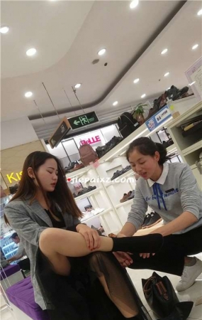 试鞋美女第二部 [356 MB/mp4]