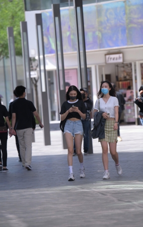 非常漂亮的妹子