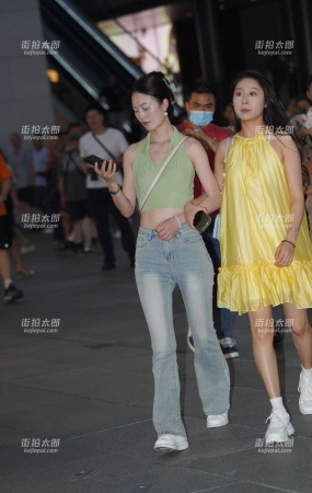 230719-1 37p