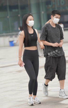 210904-28 运动女孩